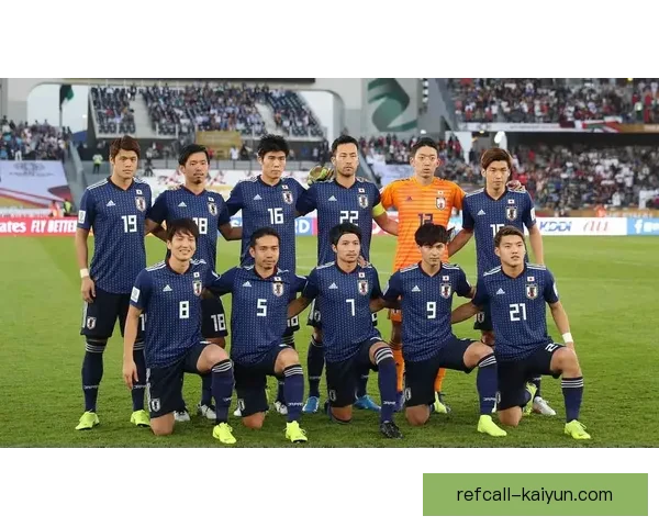 日本国家队闯入世界杯16强，展现出惊人实力与团队合作值得关注