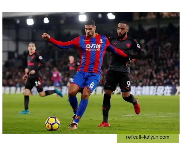 足球新星解析：当前年轻球员表现稳健，正在逐渐成为赛场新力量